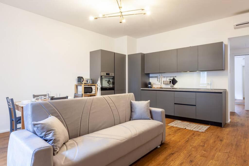 Lazzi - A.C. - Wi-Fi - Flexyrent Apartment Milano Eksteriør bilde